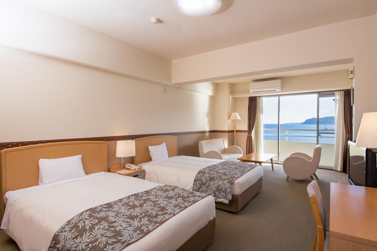 Hotel Wisterian Life Club Atami Atami  Esterno foto